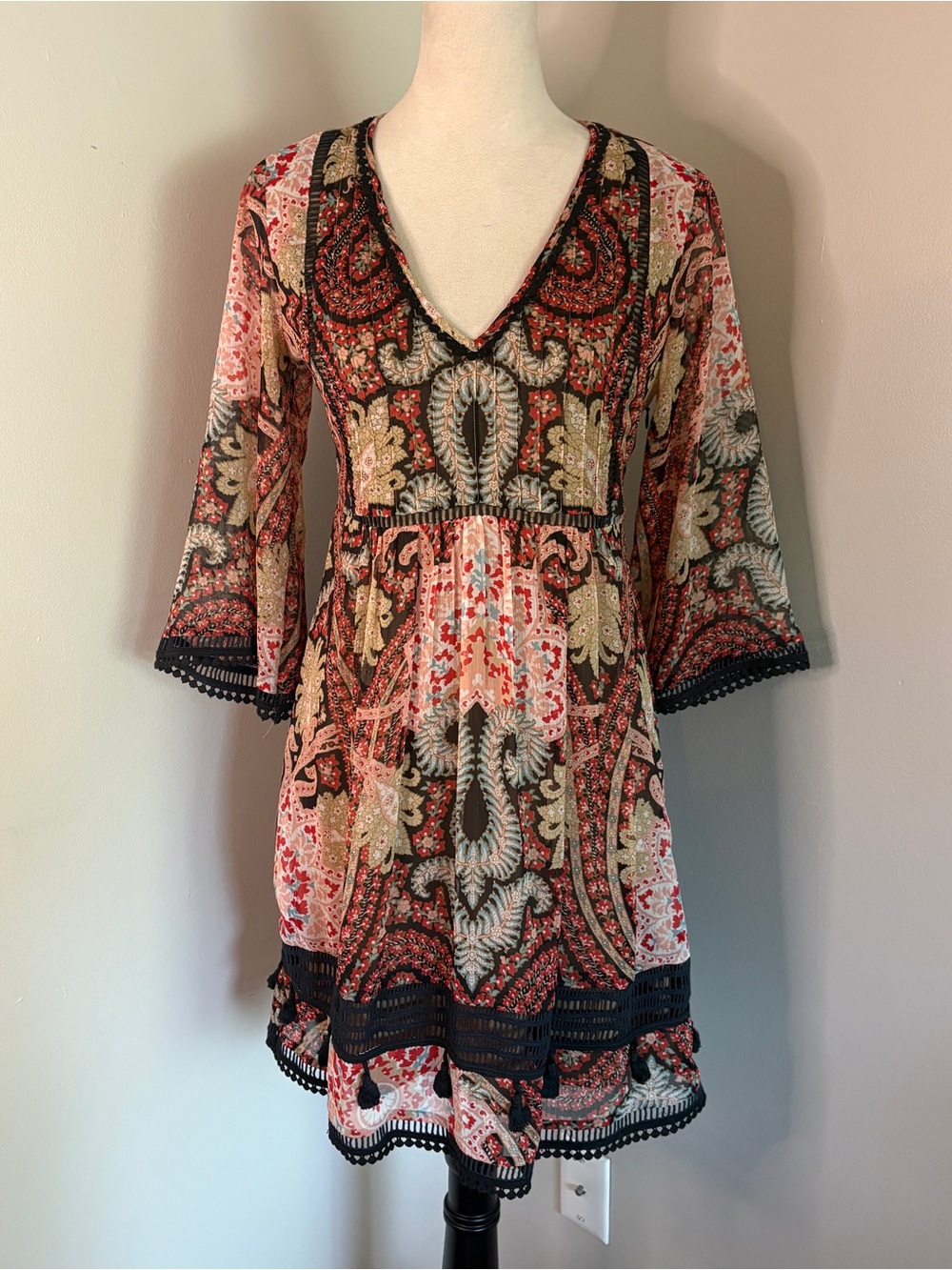 Ranna Gill Joss Kimono Dress Floral Paisley in Black, Red & Cream size 4